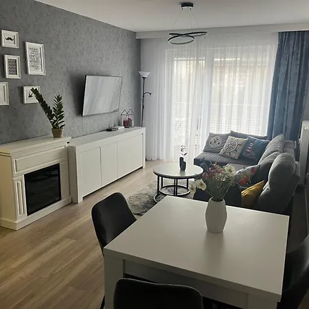 Solna 11a Z Garazem W Cenie