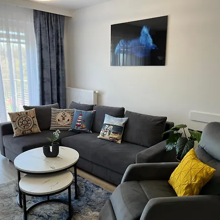 Solna 11a Z Garazem W Cenie * 科沃布热格