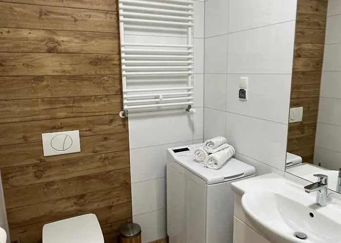 公寓 Solna 11a Z Garazem W Cenie