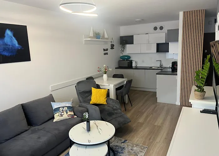 Solna 11a Z Garazem W Cenie *