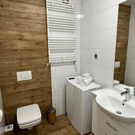 Apartmán Solna 11a Z Garazem W Cenie